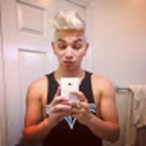 Meet your Posher, Zeke